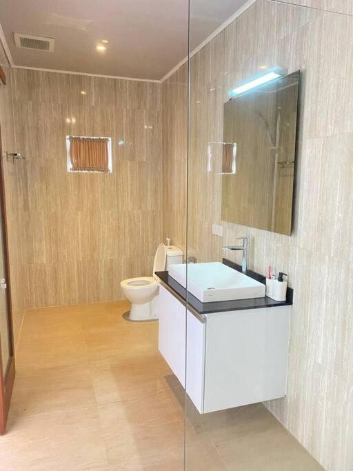 Villa Akmali Umalas 2Br With Private Pool & Jacuzzi Canggu Exteriér fotografie